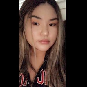 Meet your Posher, Aliza